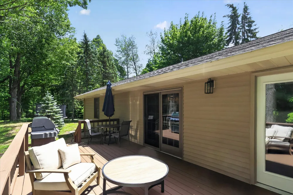 70070 2nd Avenue South Haven Charter Township, MI 49090