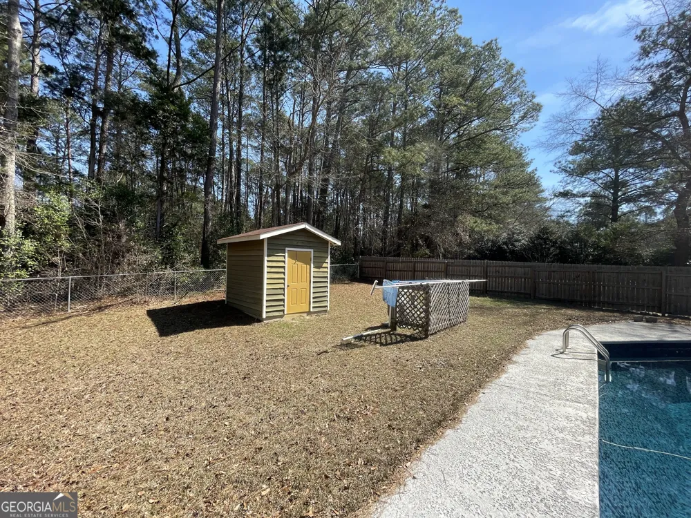 173 Berkley RD Cochran, GA 31014