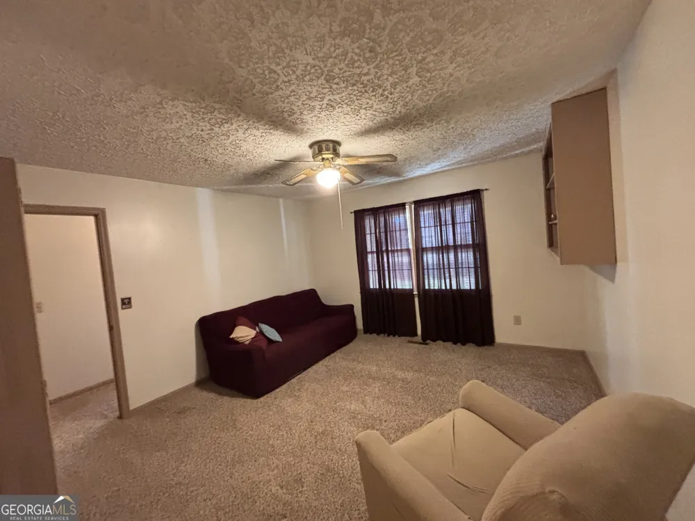 173 Berkley RD Cochran, GA 31014