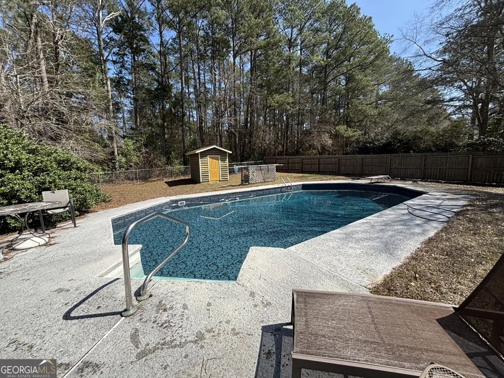 173 Berkley RD Cochran, GA 31014