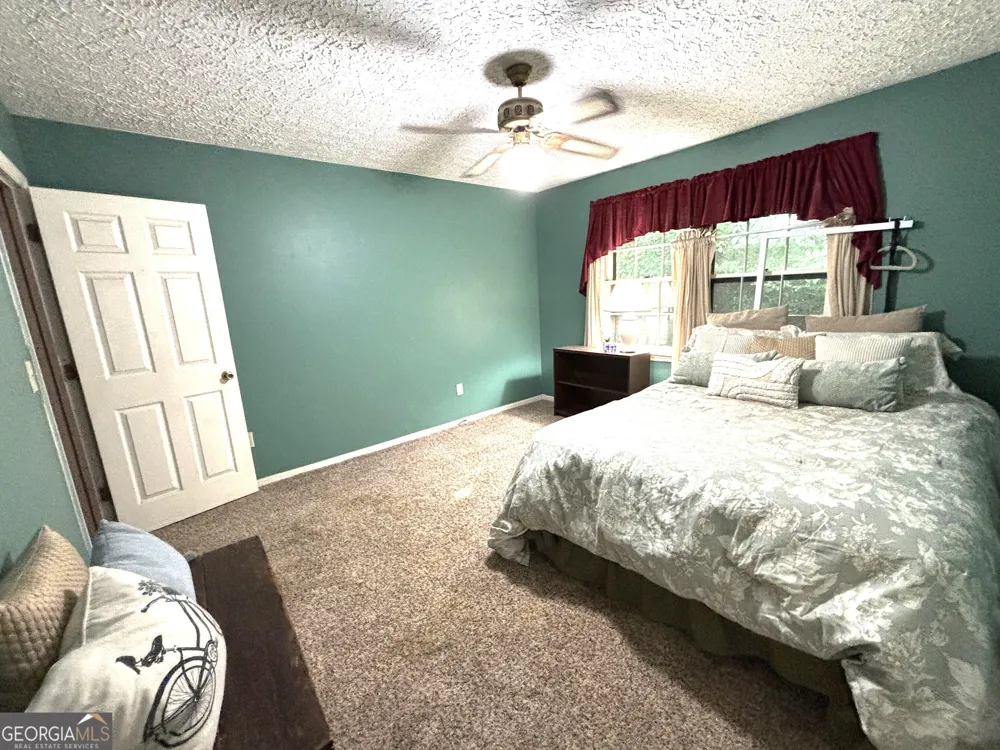 173 Berkley RD Cochran, GA 31014