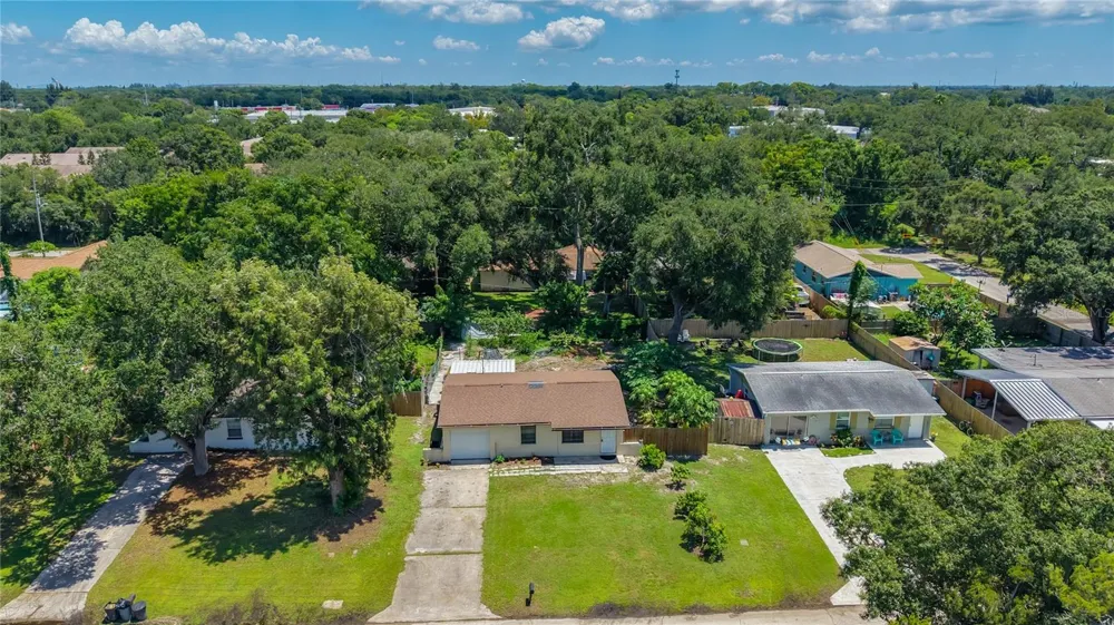 8653 69TH STREET Pinellas Park, FL 33782