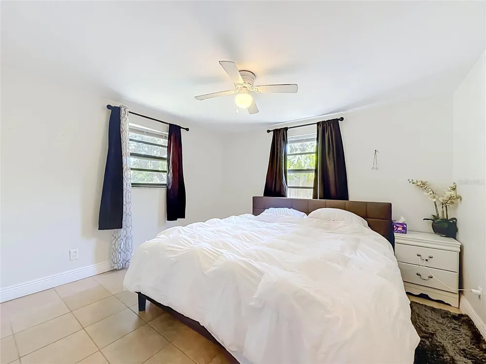 8653 69TH STREET Pinellas Park, FL 33782