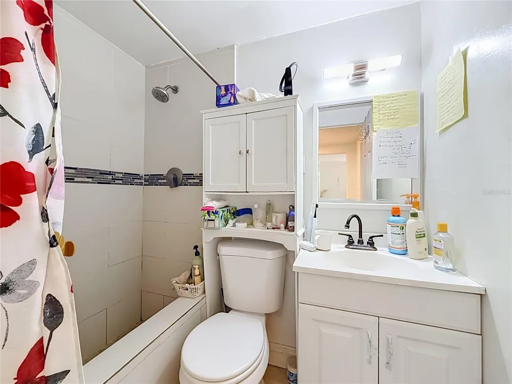 8653 69TH STREET Pinellas Park, FL 33782