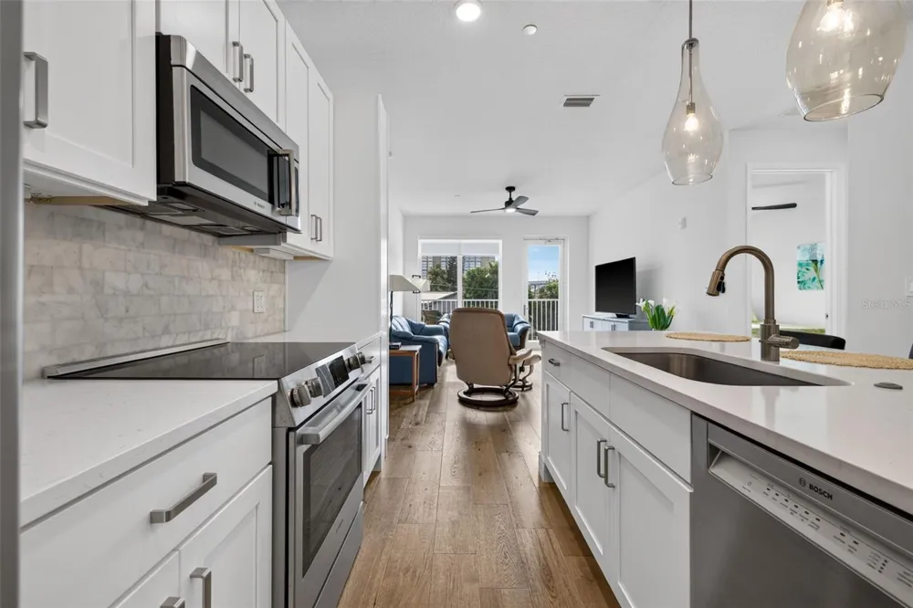 600 3RD AVENUE S #207 St Petersburg, FL 33701