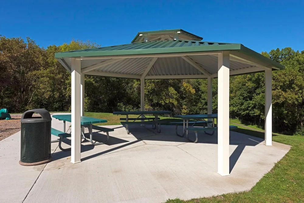9161 River Rock Drive Chanhassen, MN 55317