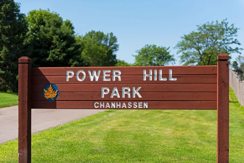 9161 River Rock Drive Chanhassen, MN 55317