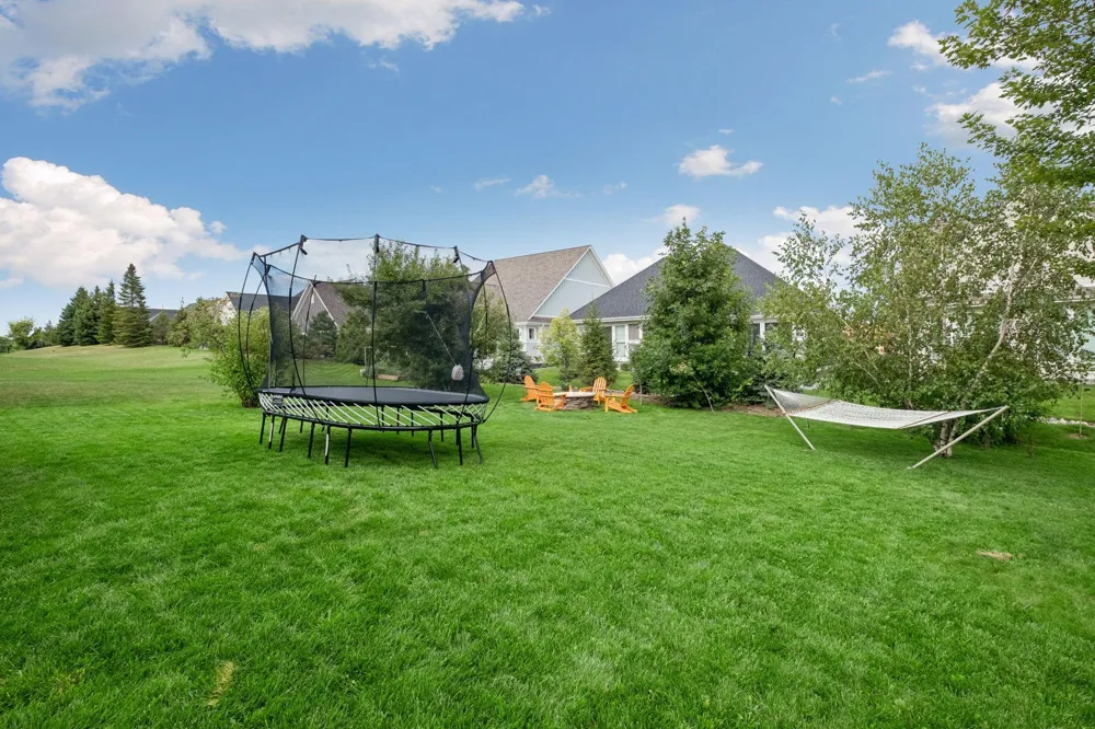 9161 River Rock Drive Chanhassen, MN 55317