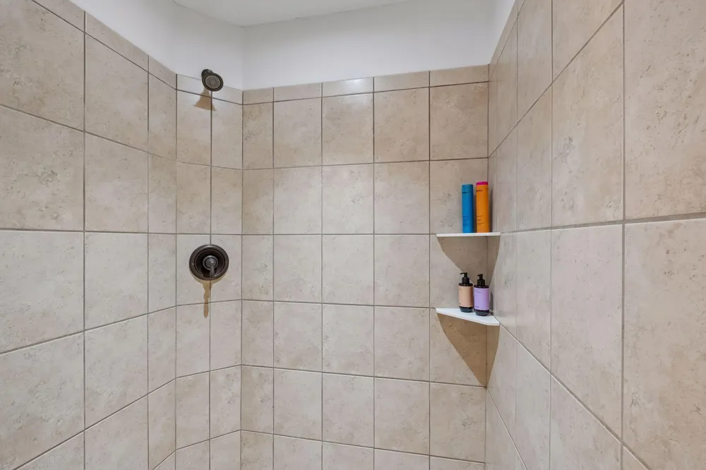 9161 River Rock Drive Chanhassen, MN 55317