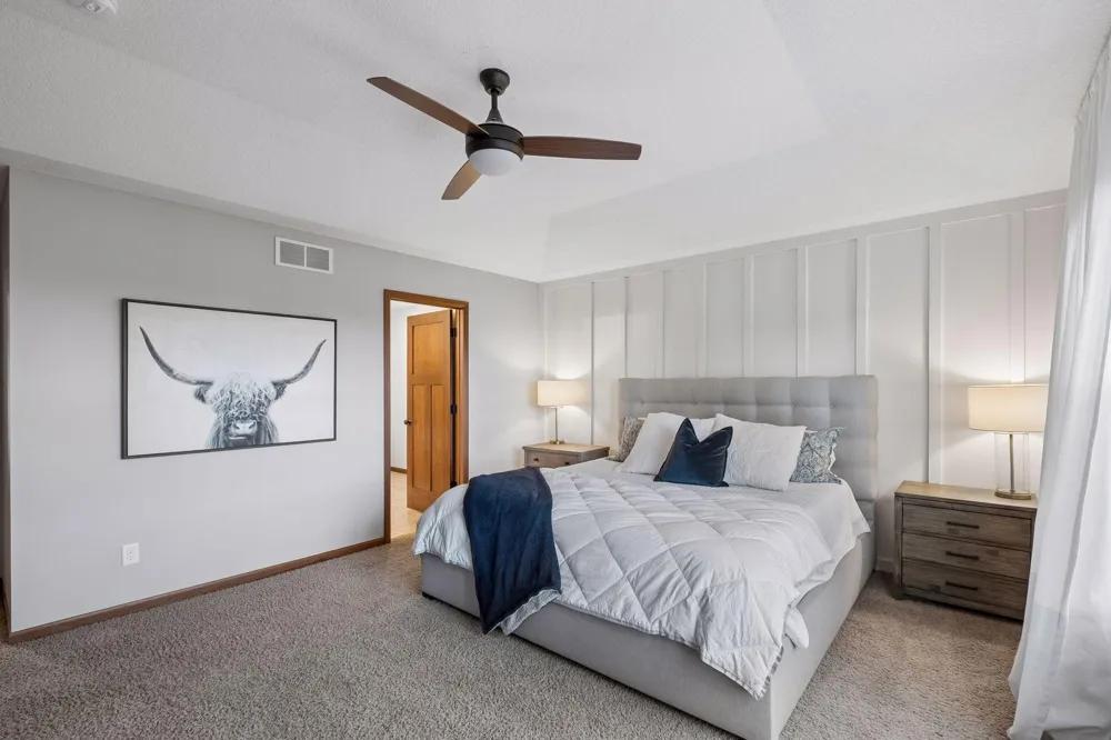 9161 River Rock Drive Chanhassen, MN 55317