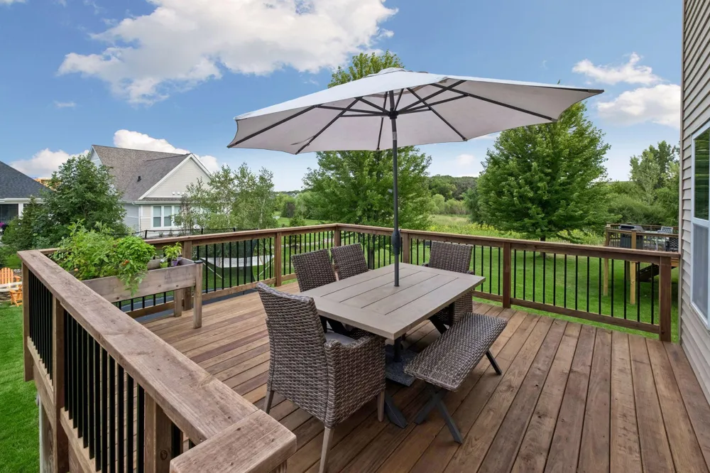 9161 River Rock Drive Chanhassen, MN 55317