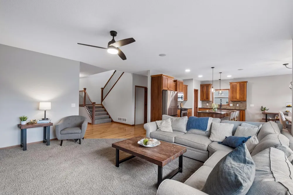 9161 River Rock Drive Chanhassen, MN 55317