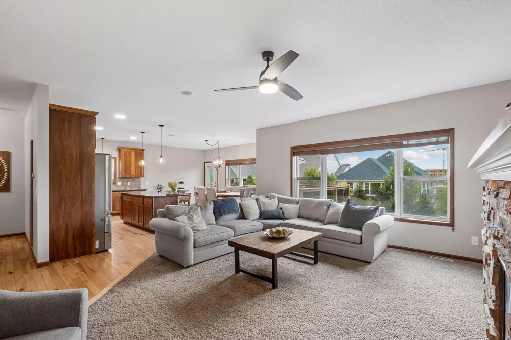 9161 River Rock Drive Chanhassen, MN 55317