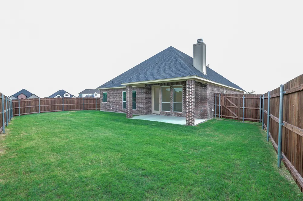 10171 blue jay Lane Benbrook, TX 76126