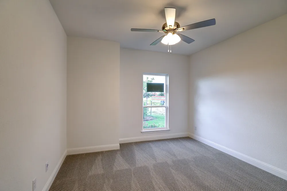10171 blue jay Lane Benbrook, TX 76126