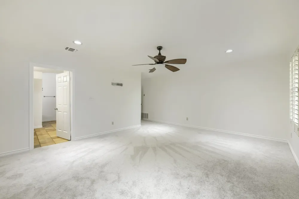 6716 Woodstock Road Fort Worth, TX 76116