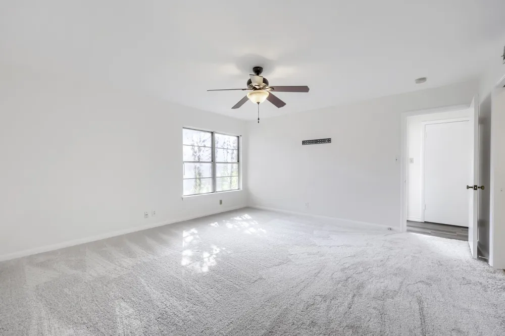 6716 Woodstock Road Fort Worth, TX 76116