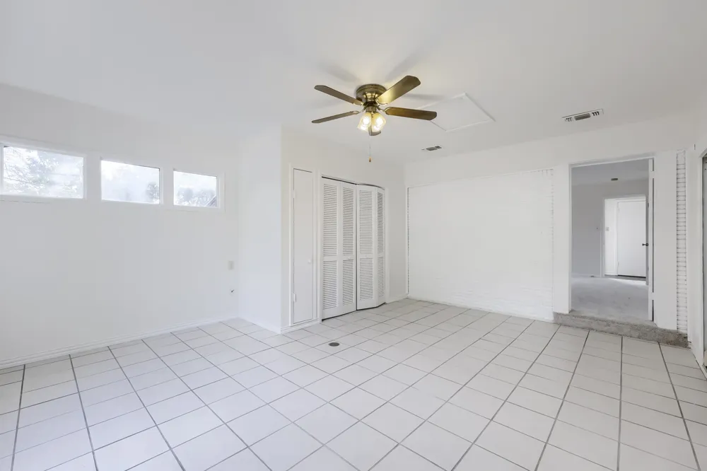 6716 Woodstock Road Fort Worth, TX 76116