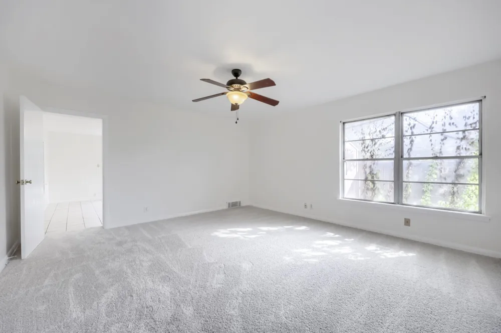 6716 Woodstock Road Fort Worth, TX 76116