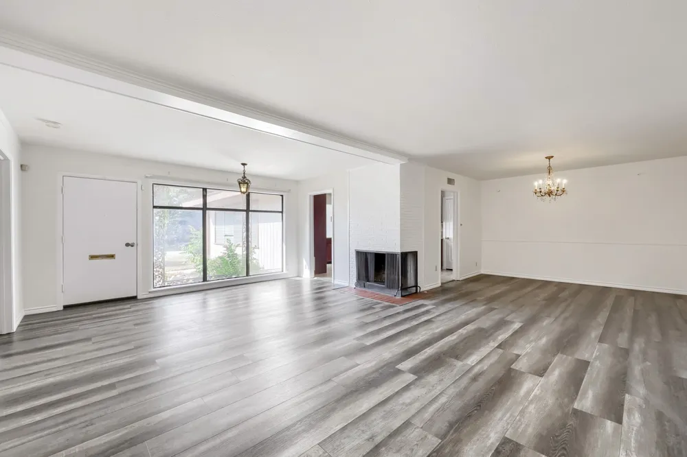 6716 Woodstock Road Fort Worth, TX 76116