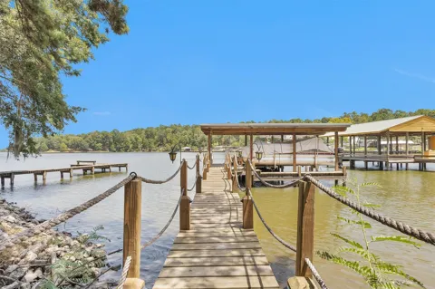 308 Point Drive