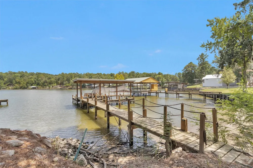 308 Point Drive Trinity, TX 75862