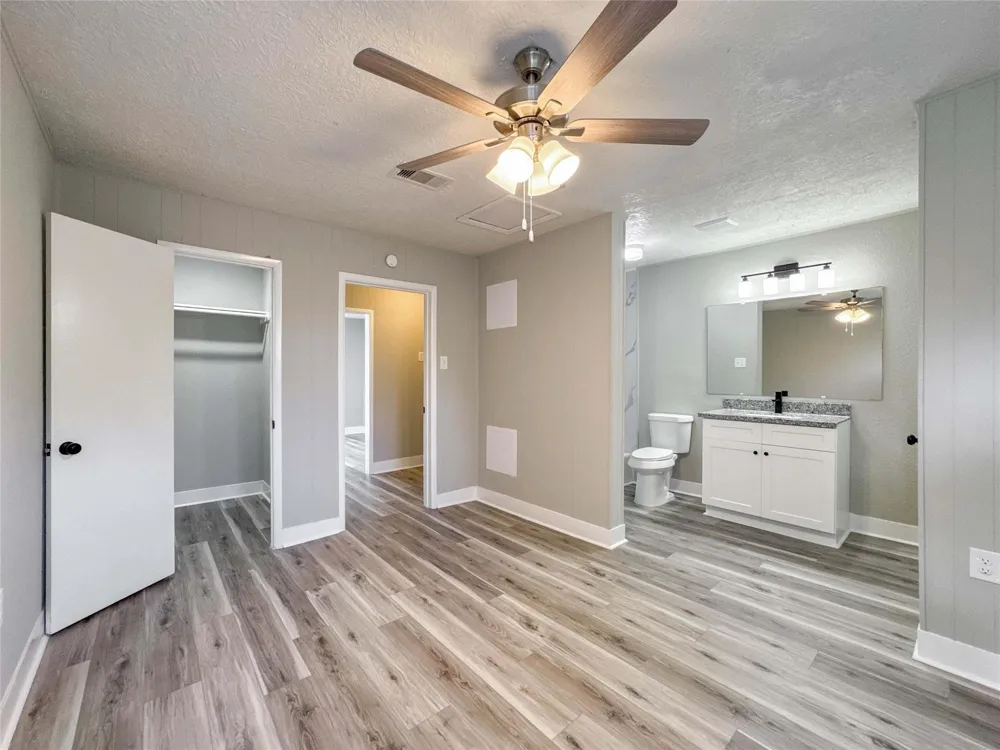 429 17th Avenue Texas City, TX 77590