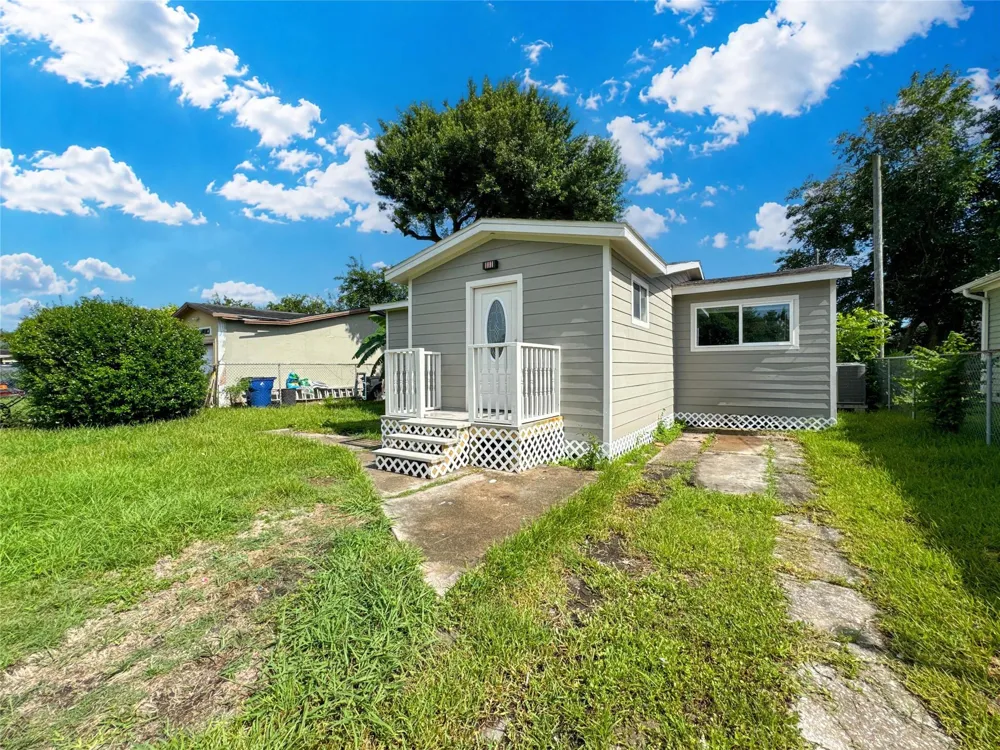 429 17th Avenue Texas City, TX 77590