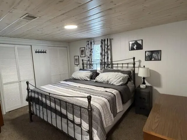 222 Cottage Drive Prudenville, MI 48651