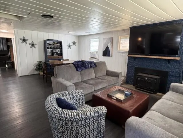 222 Cottage Drive Prudenville, MI 48651