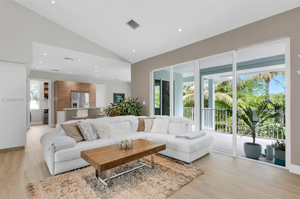 122 S Bahama Dr Duck, FL 33050