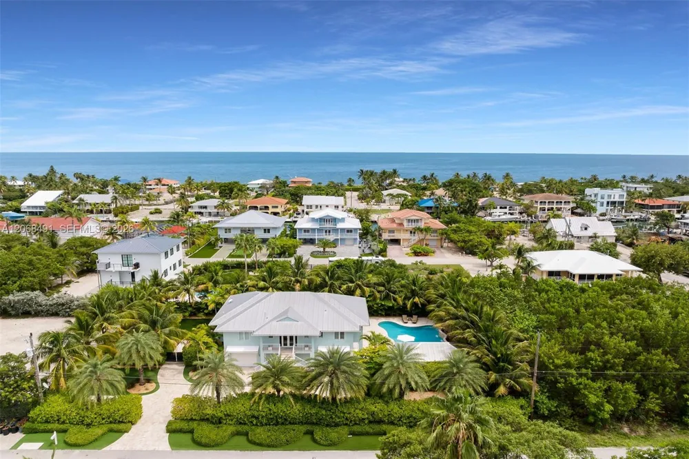122 S Bahama Dr Duck, FL 33050
