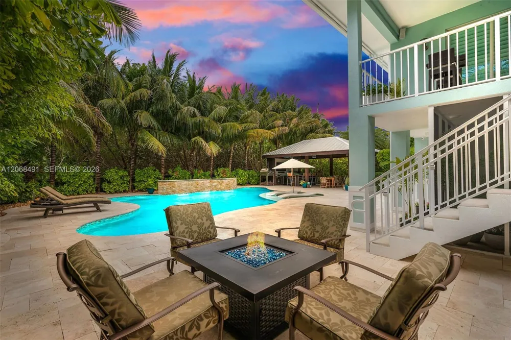 122 S Bahama Dr Duck, FL 33050
