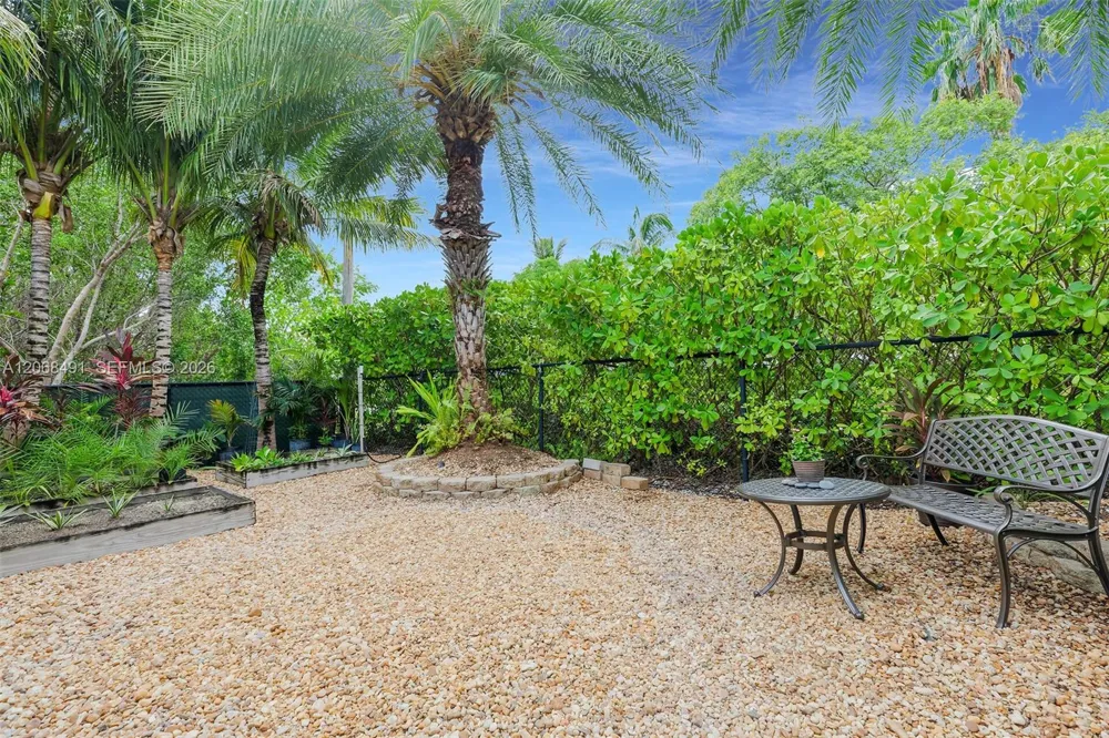 122 S Bahama Dr Duck, FL 33050
