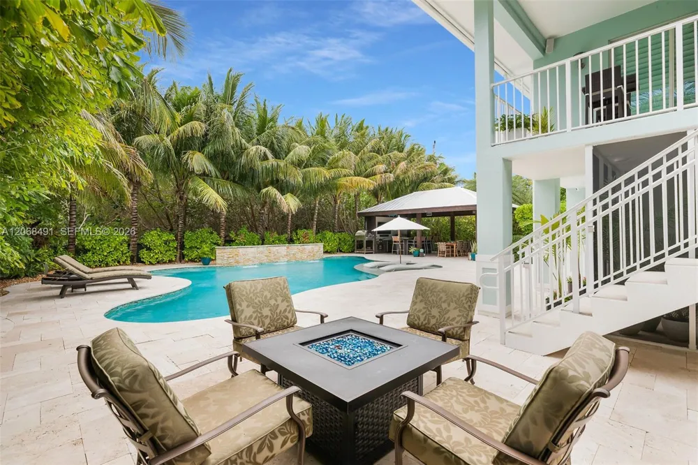 122 S Bahama Dr Duck, FL 33050