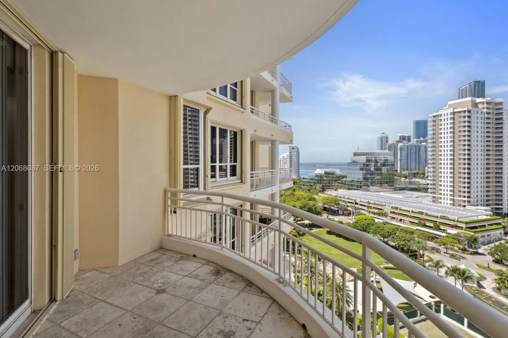 888 Brickell Key Dr #1600 Miami, FL 33131