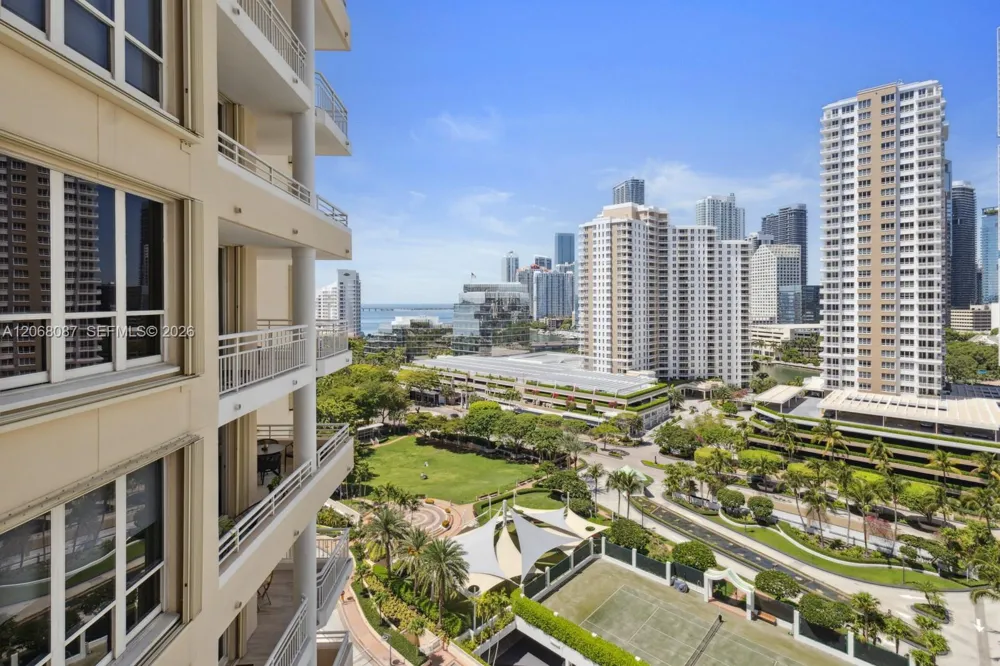 888 Brickell Key Dr #1600 Miami, FL 33131