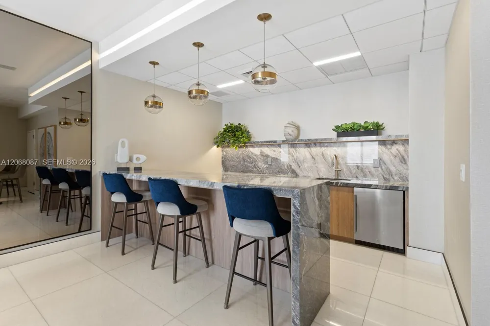888 Brickell Key Dr #1600 Miami, FL 33131