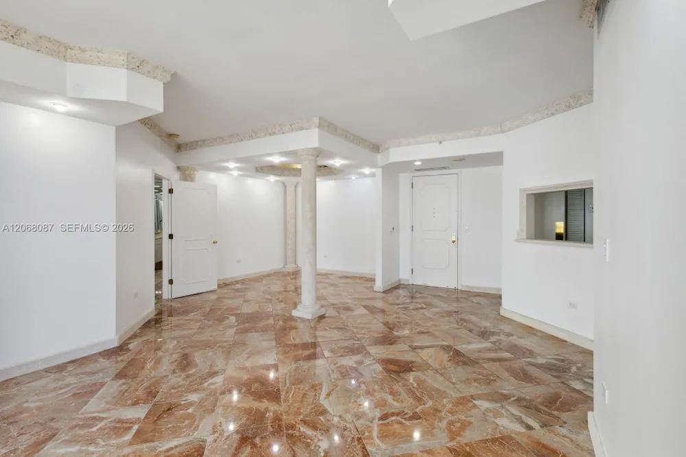 888 Brickell Key Dr #1600 Miami, FL 33131