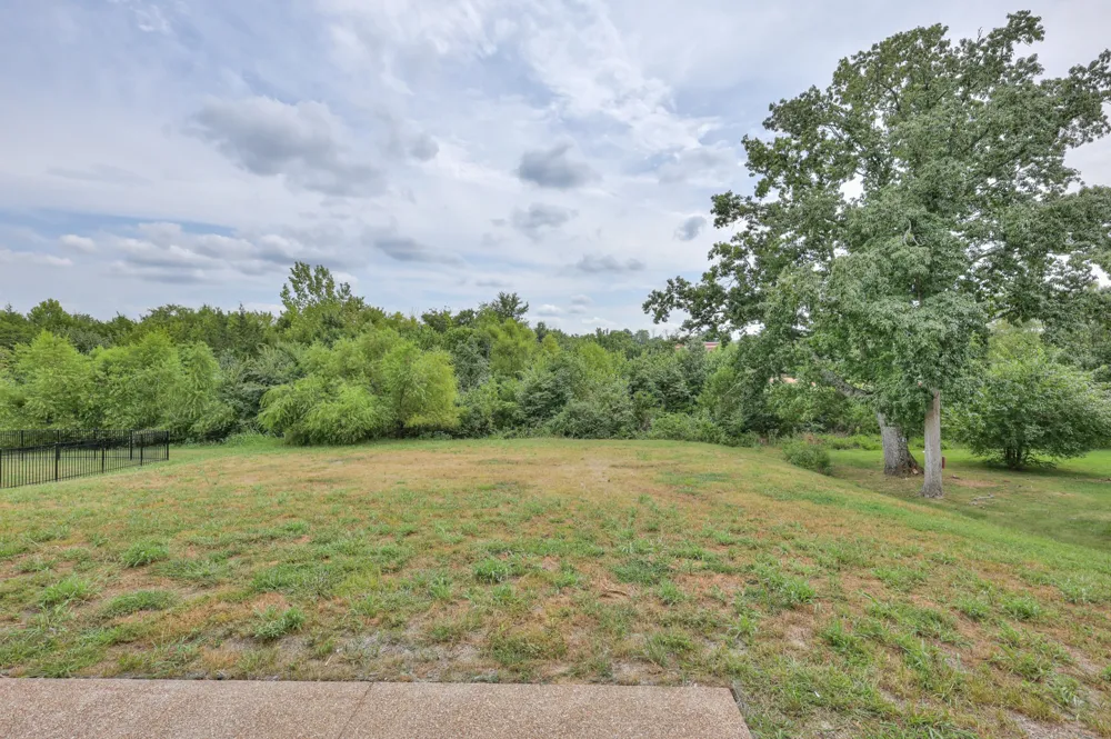 1497 Eden Rose Pl Nolensville, TN 37135
