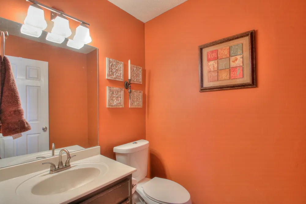 933 Lakeview Ct Gallatin, TN 37066