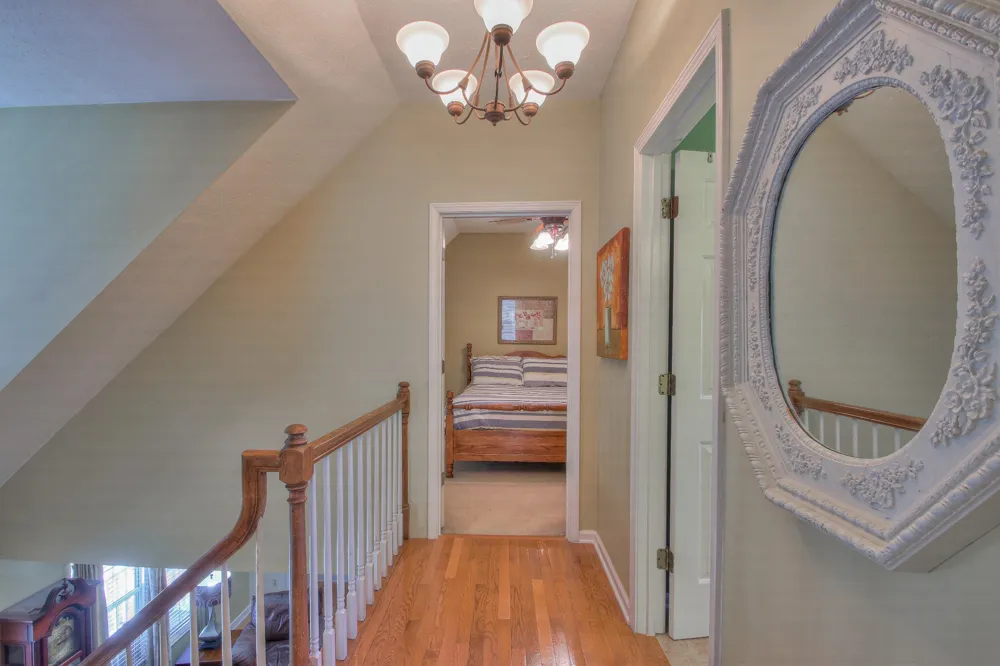 933 Lakeview Ct Gallatin, TN 37066
