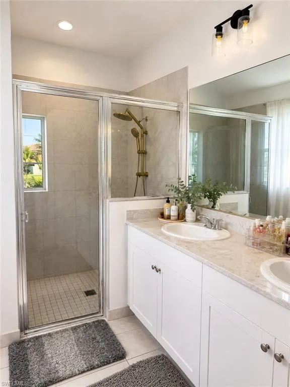 5072 arancia Lane Ave Maria, FL 34142