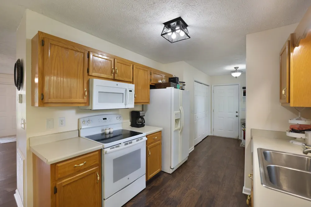 103 Betsy Ter Columbia, TN 38401