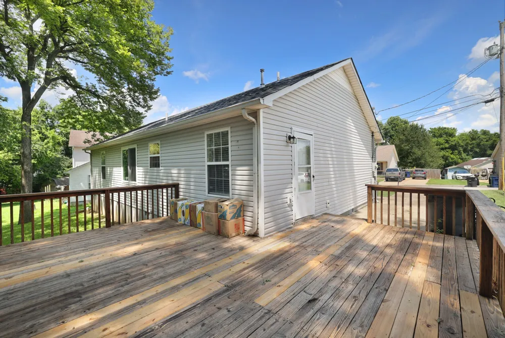 103 Betsy Ter Columbia, TN 38401