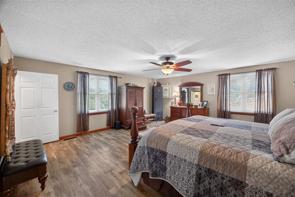 165 E Whitehall Rd Cookeville, TN 38501