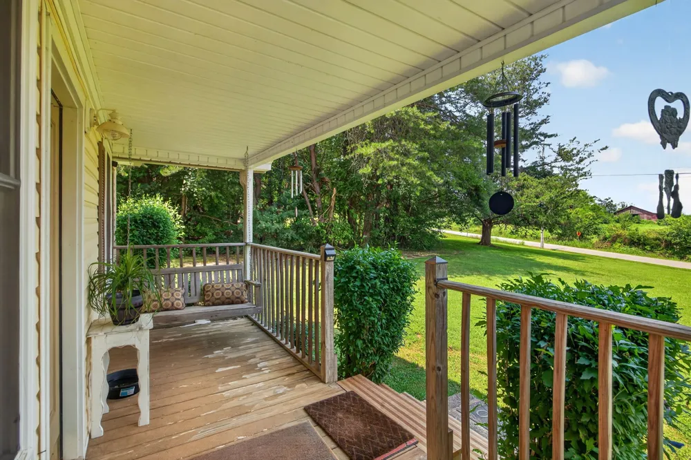 165 E Whitehall Rd Cookeville, TN 38501