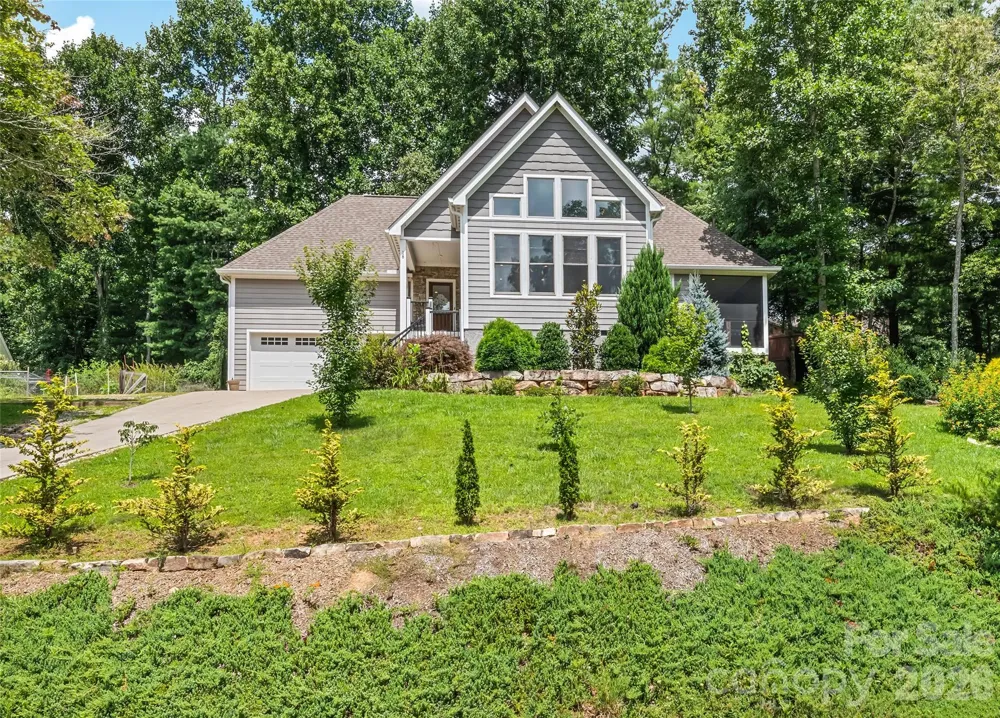 18 Forget Me Not Meadows Fairview, NC 28730