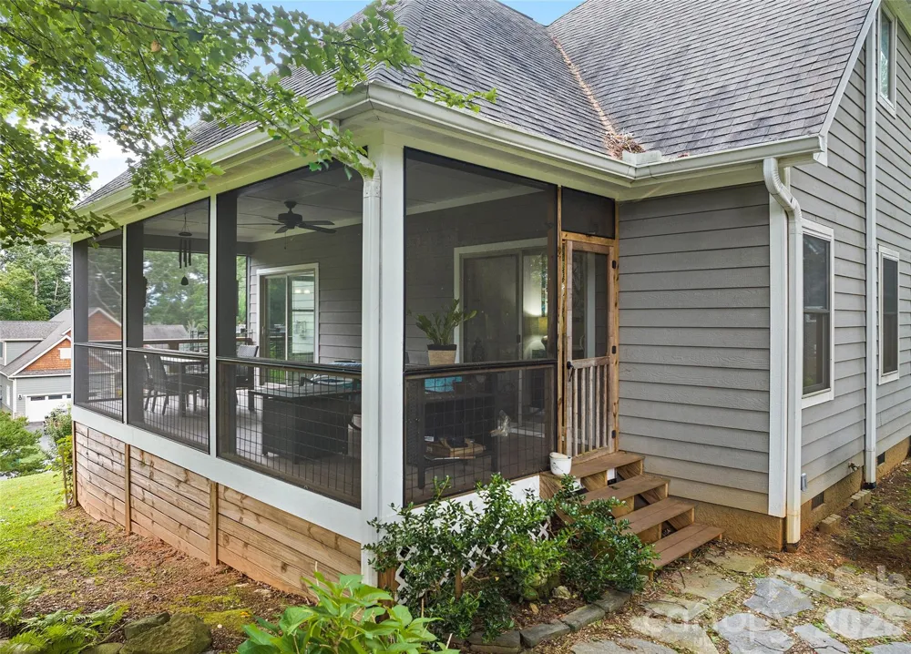 18 Forget Me Not Meadows Fairview, NC 28730
