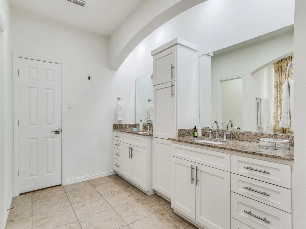 7110 Waterbury Drive Rowlett, TX 75089